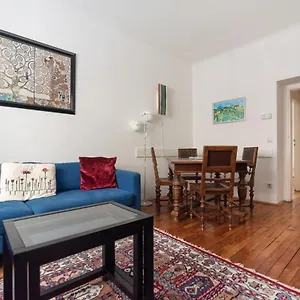 Im Herzen Von Apartment