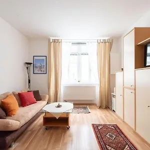 1030 Viena