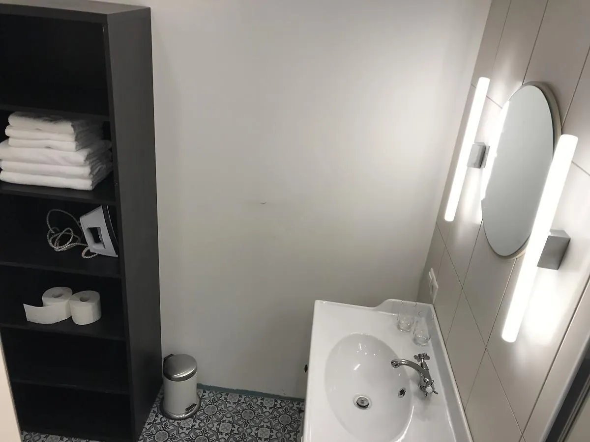 Premarental Apartment 1 Wien